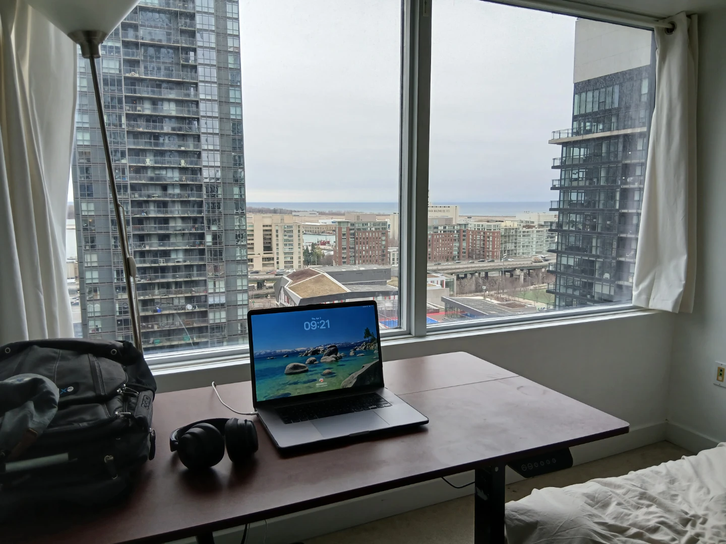 Lake view condo for rent - furnished