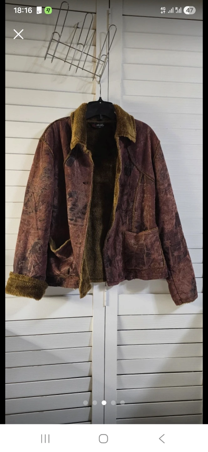 Slightly Fur Lined Jacket - photo 2