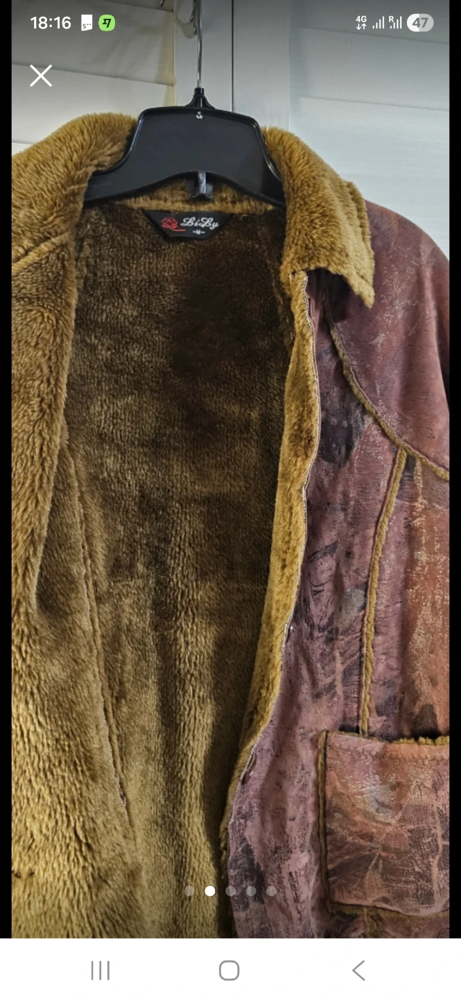 Slightly Fur Lined Jacket - photo 3