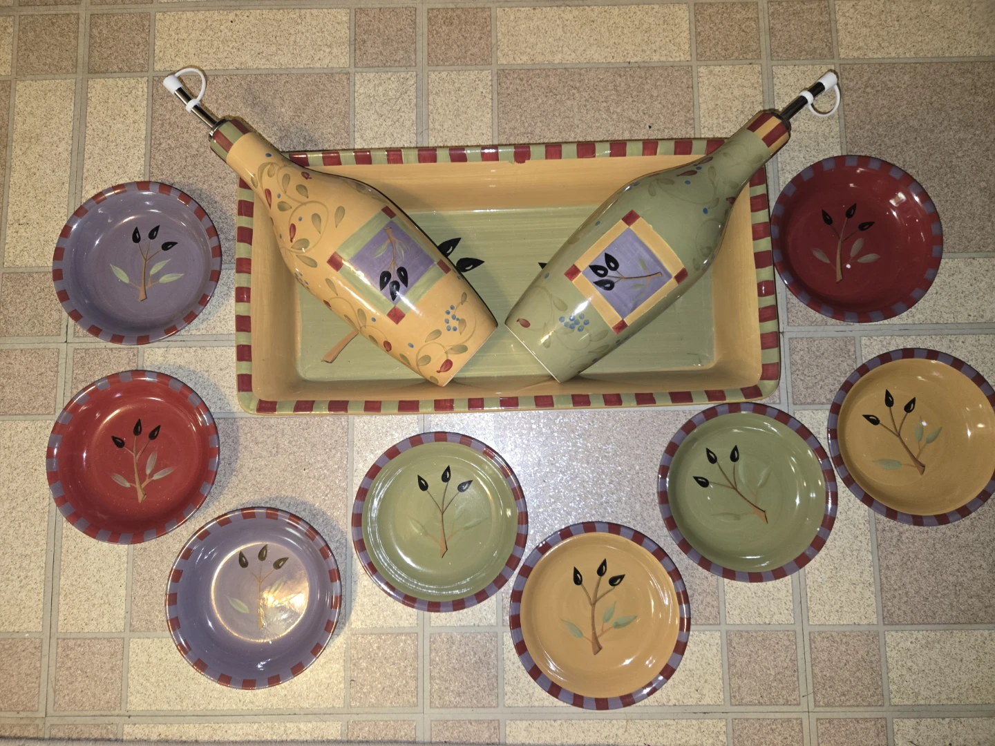 Decorative Serving Platter and Bowls Set