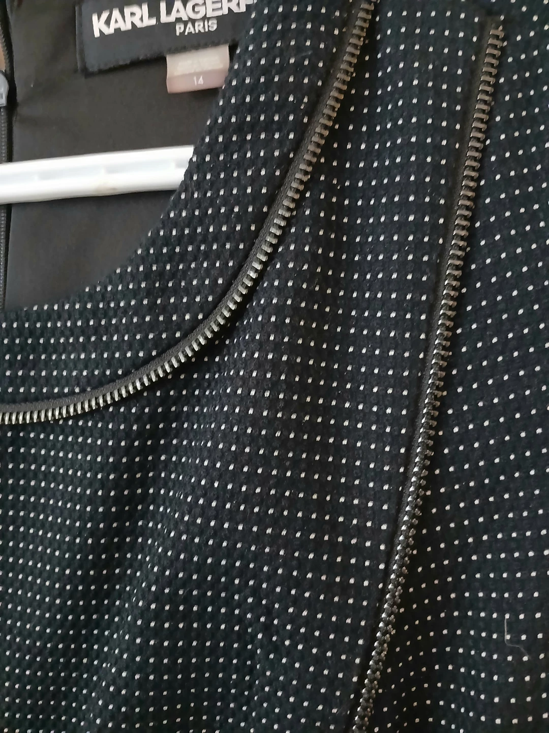 Karl Lagerfeld Paris Black Sleeveless Dress Size 14 - photo 2