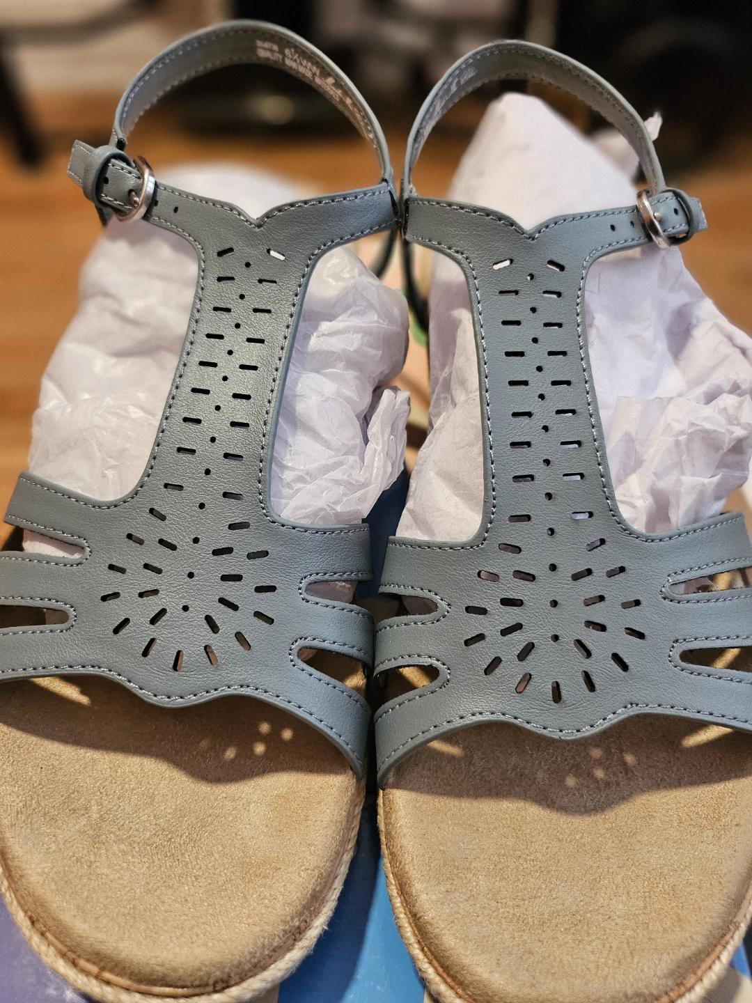 Easy Street Dorinda Women's Wedge Sandals Blue Size 6.5 WW