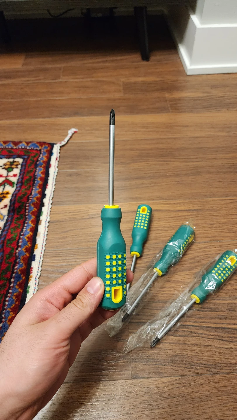 Set of 4 Green Screwdrivers