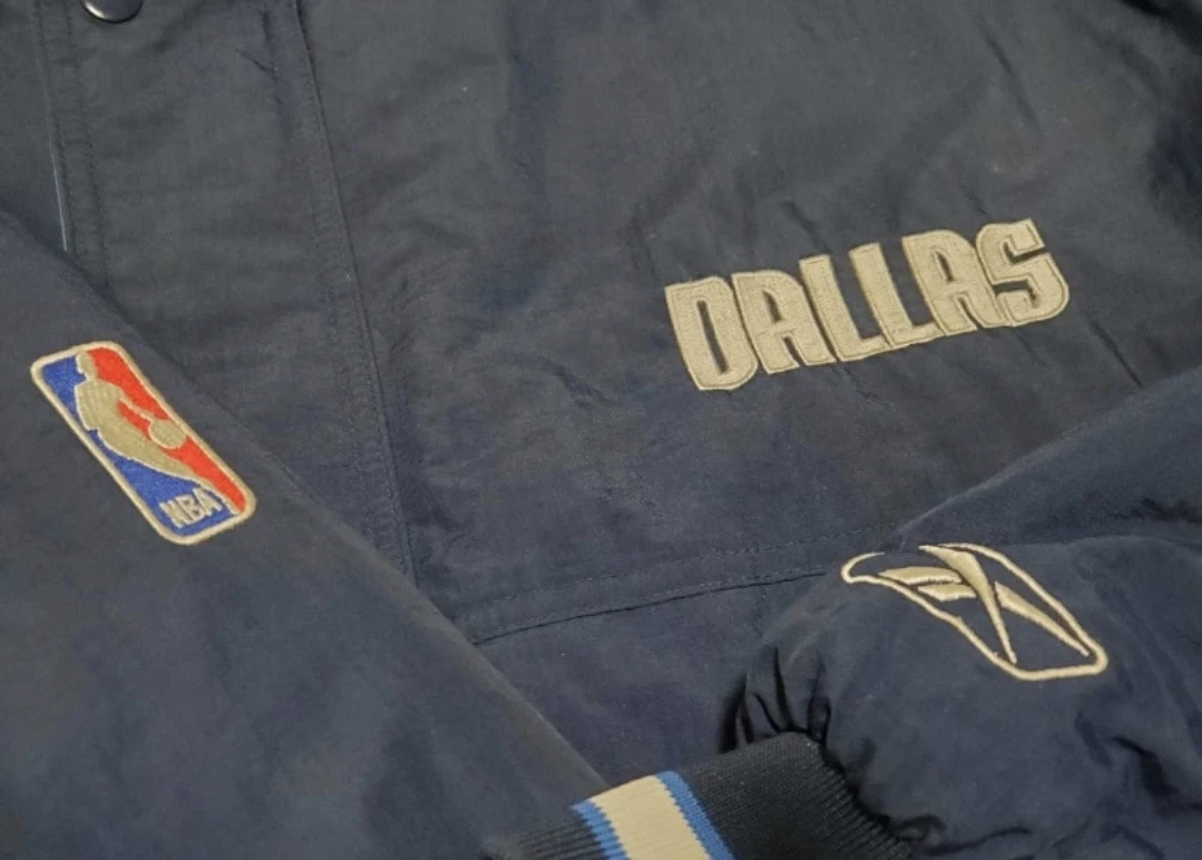 Early 2000's Reebok Dallas Mavericks jacket sz XXL - photo 3