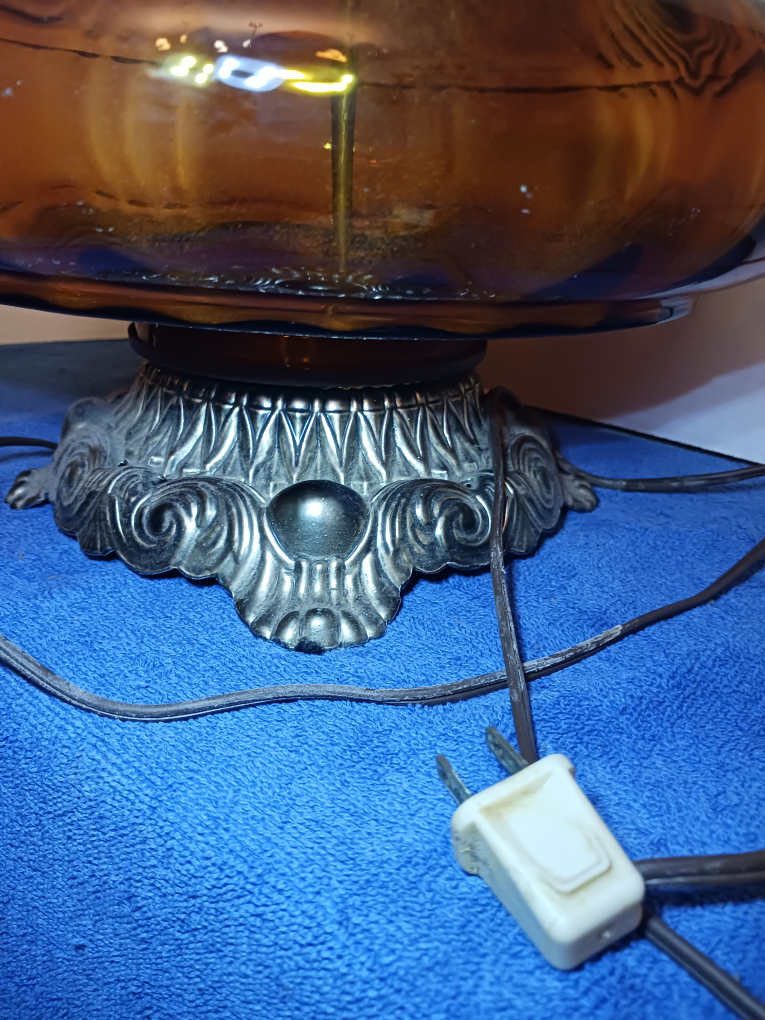 1972 EF & EF Industries,Inc.MCM Amber Glass Table Lamp, 31" tall - photo 4