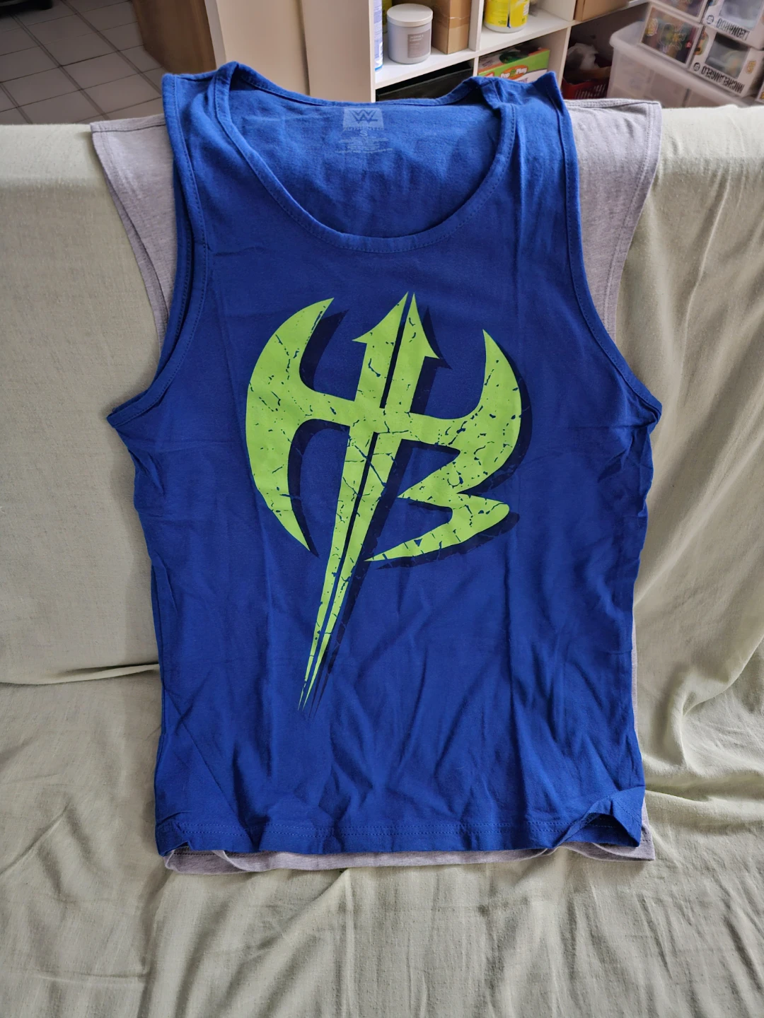 WWE Authentic Wear T-Shirt Unisex Size Small Part 1 - photo 2