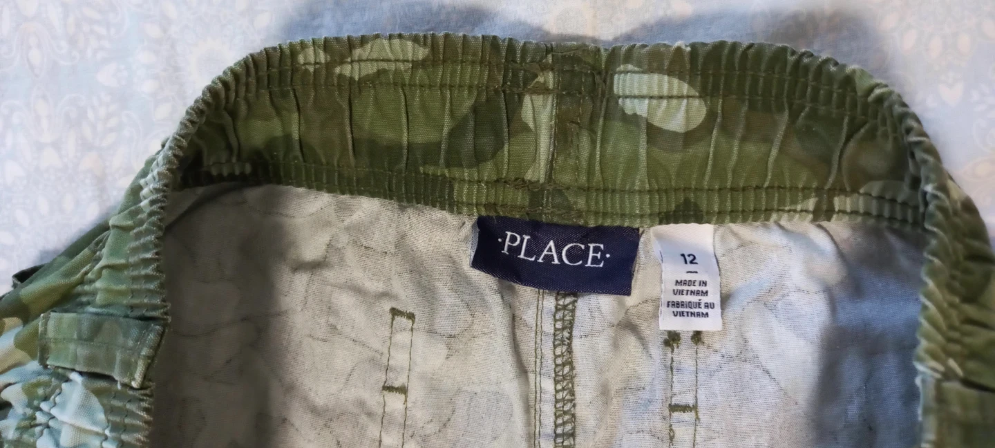 (New) The Children's Place Cargo Shorts - Size 10 and 12 - photo 3