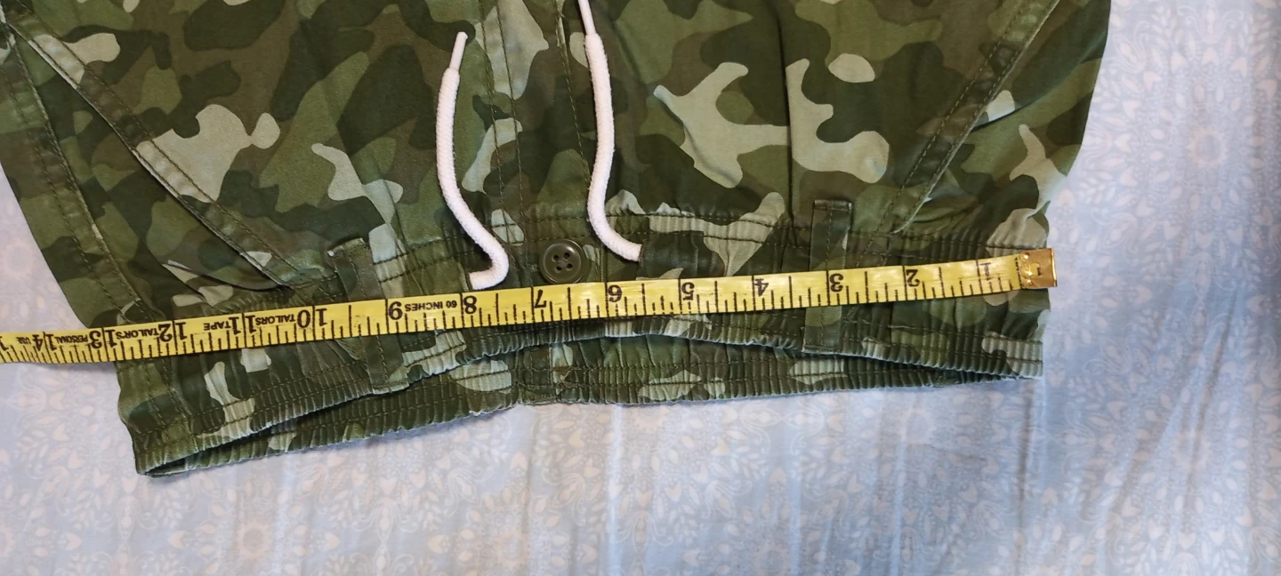 (New) The Children's Place Cargo Shorts - Size 10 and 12 - photo 5