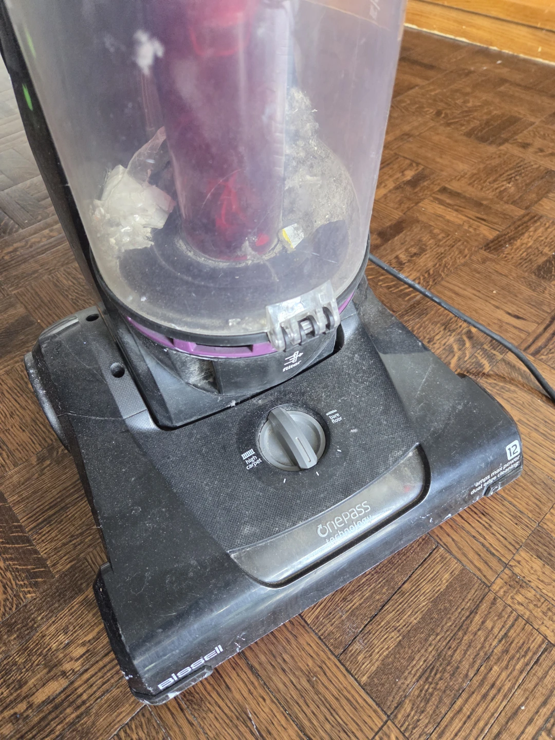 Bissell CleanView Upright Vacuum - photo 2