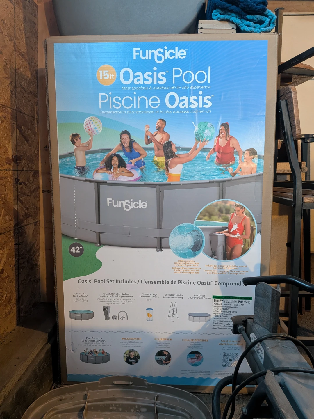 Funsicle 15ft Oasis Pool Set *new in box*