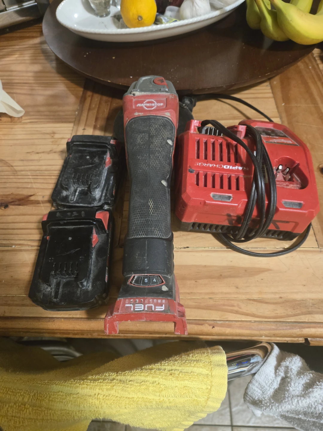 Milwaukee FUEL M18 Angle Grinder Kit