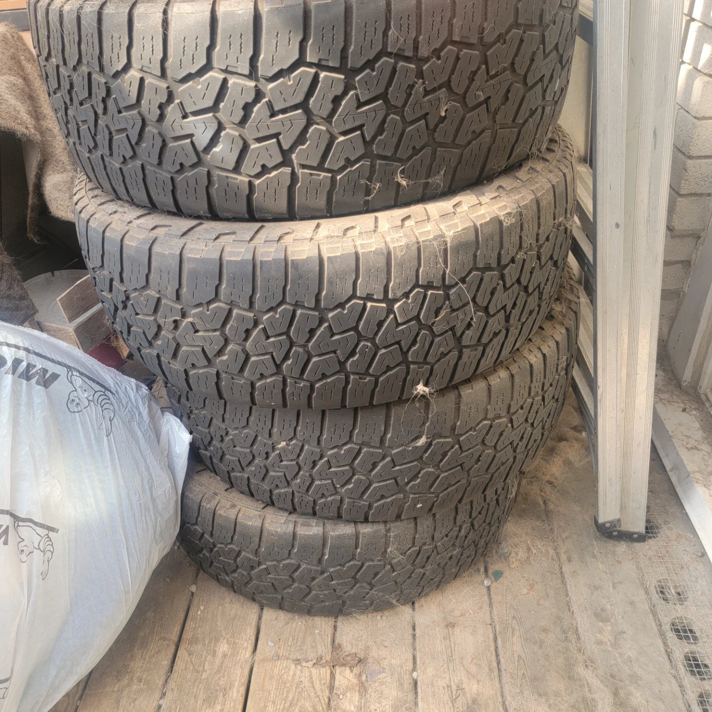 275/60R20 All Terrain Tires - photo 4