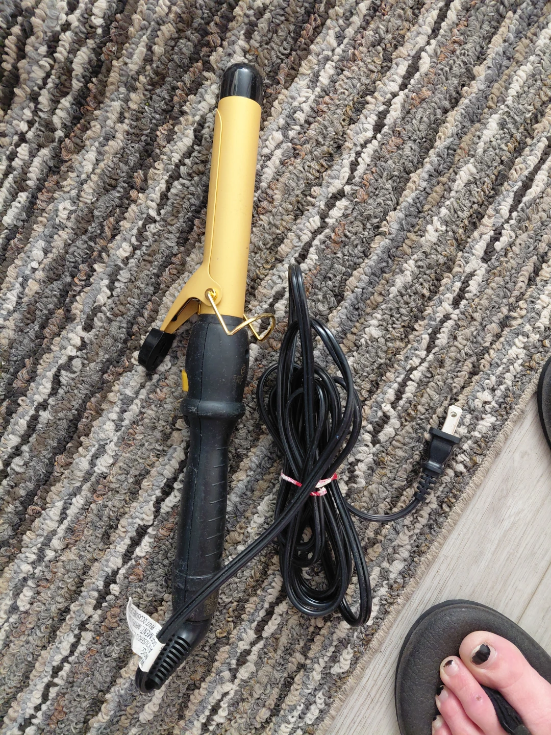 Gold & Black Curling Iron