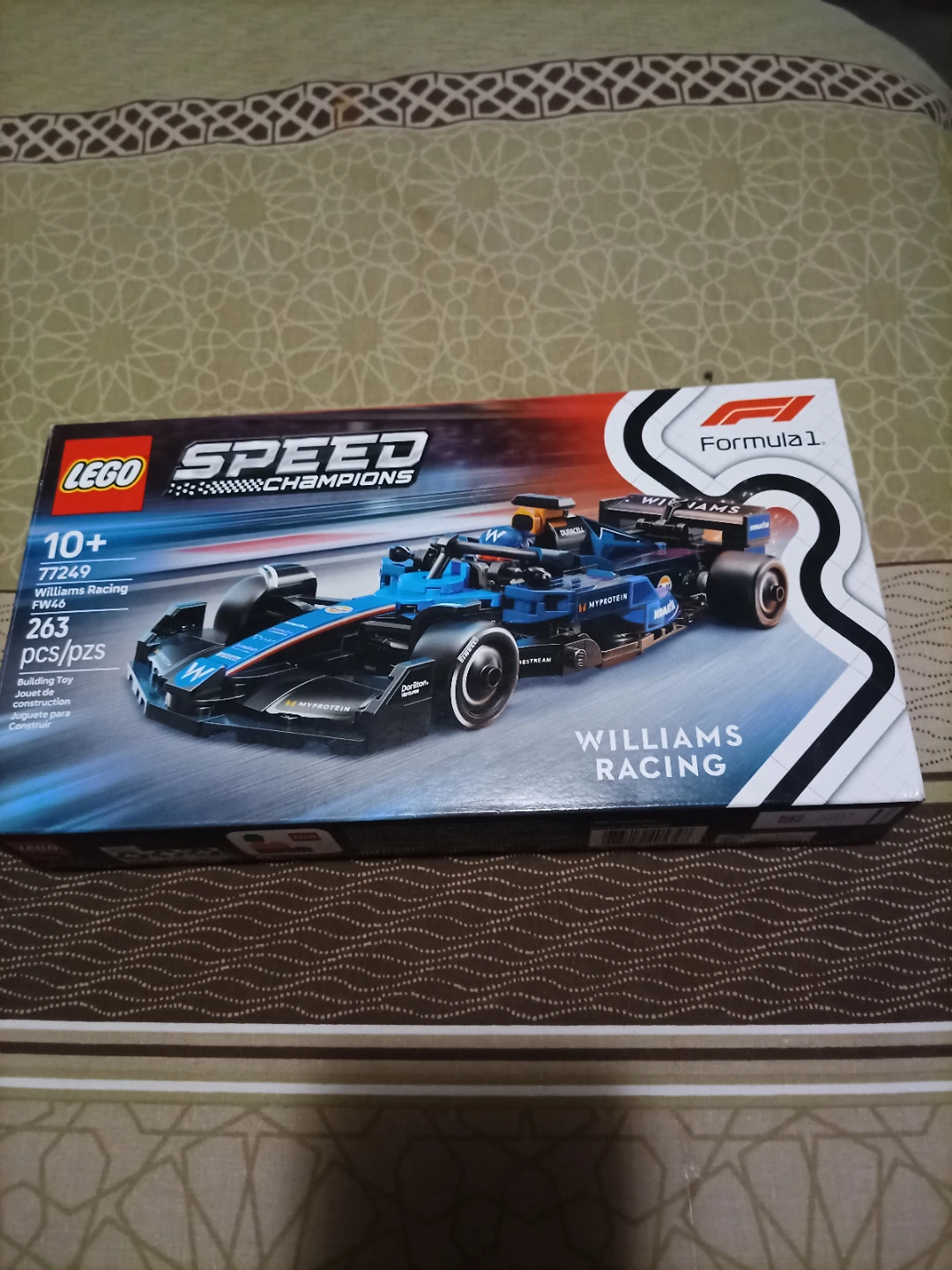 LEGO Speed Champions Formula 1 Racing Cars (2 Sets) - photo 2