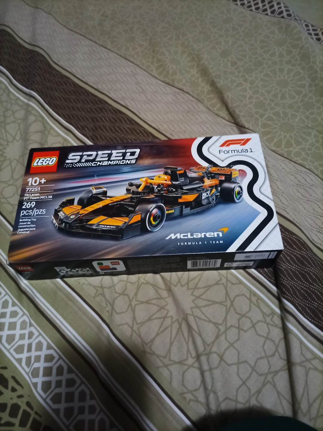 LEGO Speed Champions Formula 1 Racing Cars (2 Sets) - photo 3