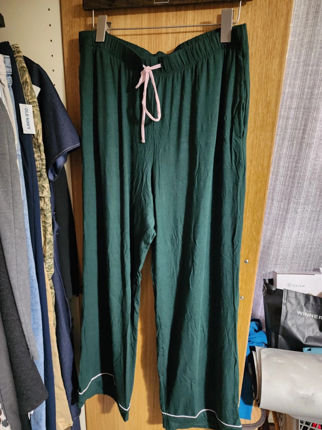 Victoria's Secret Green Pajama Set - photo 2
