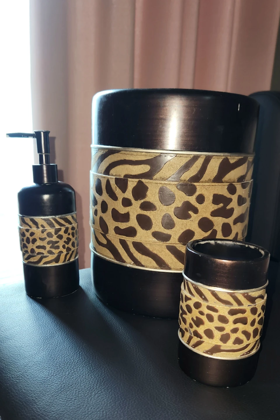 6-Piece Leopard Print Bathroom Set