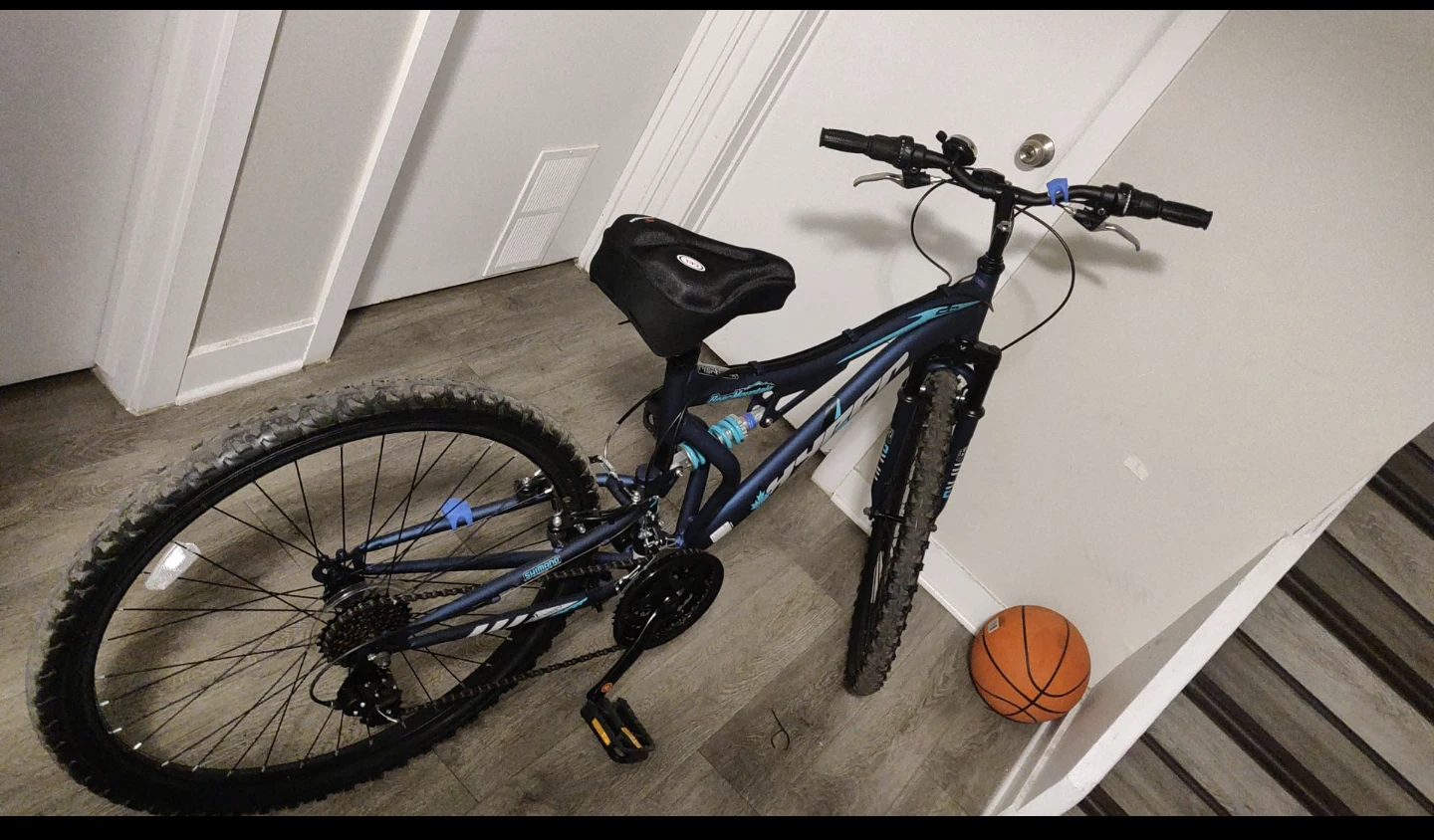 Bicycle with gear shift