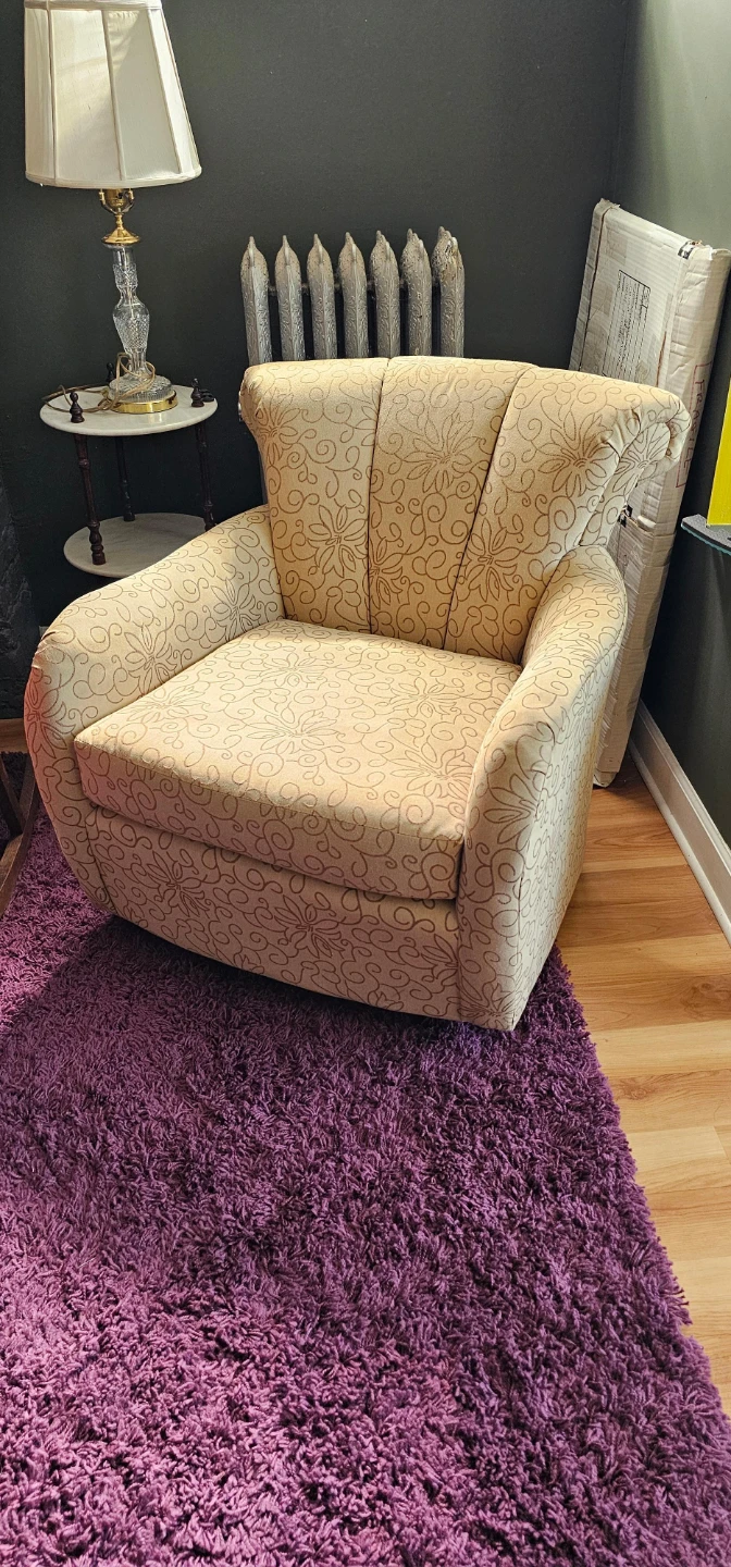Vintage Accent Chair