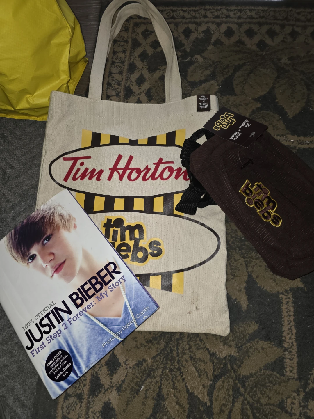 Tim Hortons Justin Bieber Tote Bag & Book Bundle
