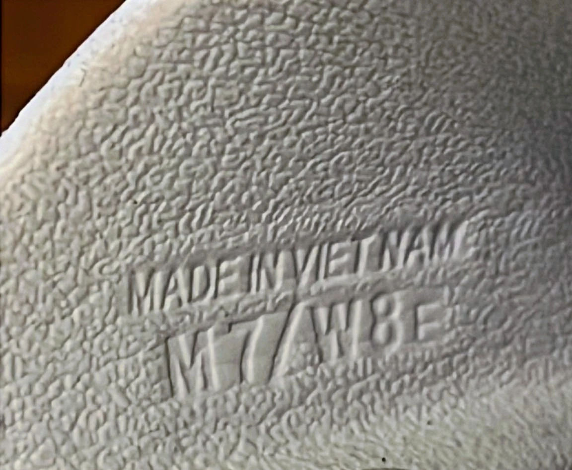 White Nike Slide Sandals - photo 3