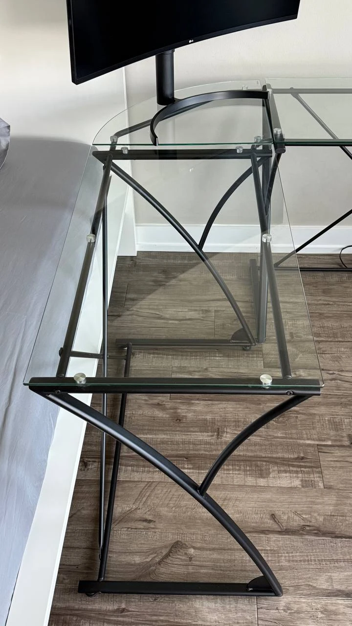 L-Shape Glass Desk + Ergonomic Office Chair - photo 3
