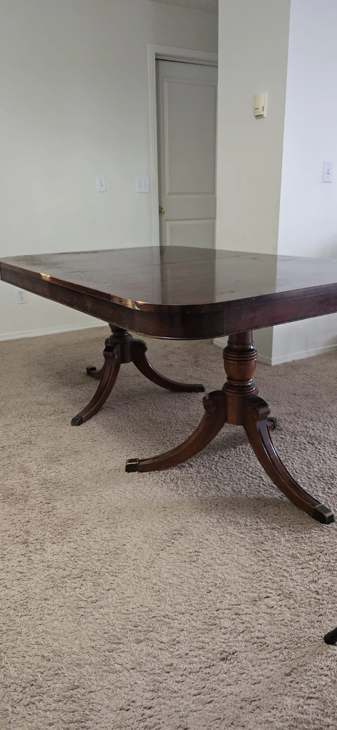 Antique Pedestal Dining Table - photo 2