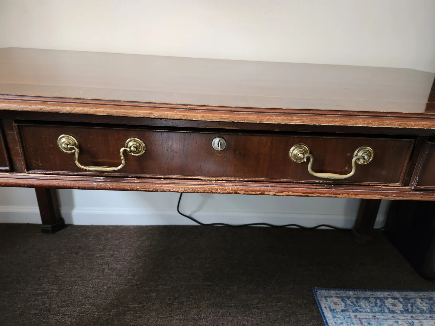 Council Craftsman Chippendale style mahogany desk - photo 2