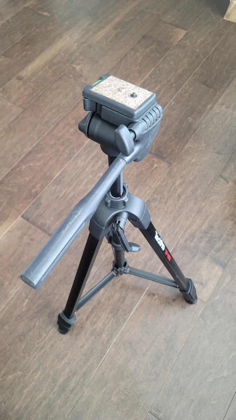 TechPro Camera Tripod - photo 4