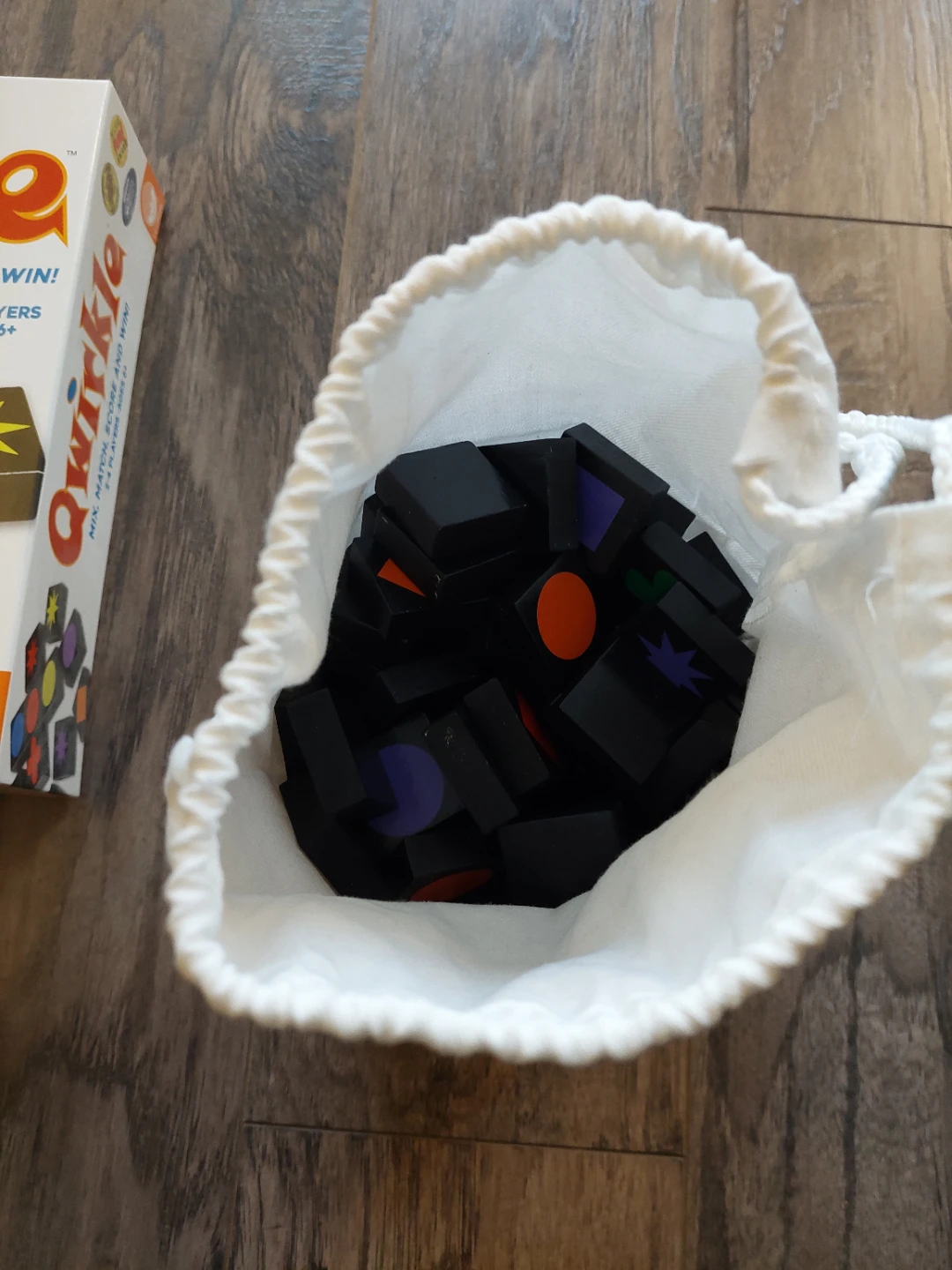 Qwirkle Board Game - photo 2