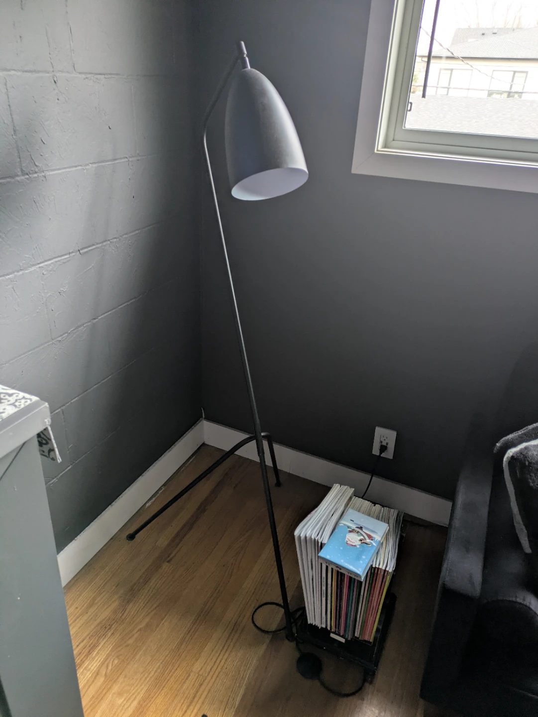 Modern Tripod Floor Lamp - Black - photo 2