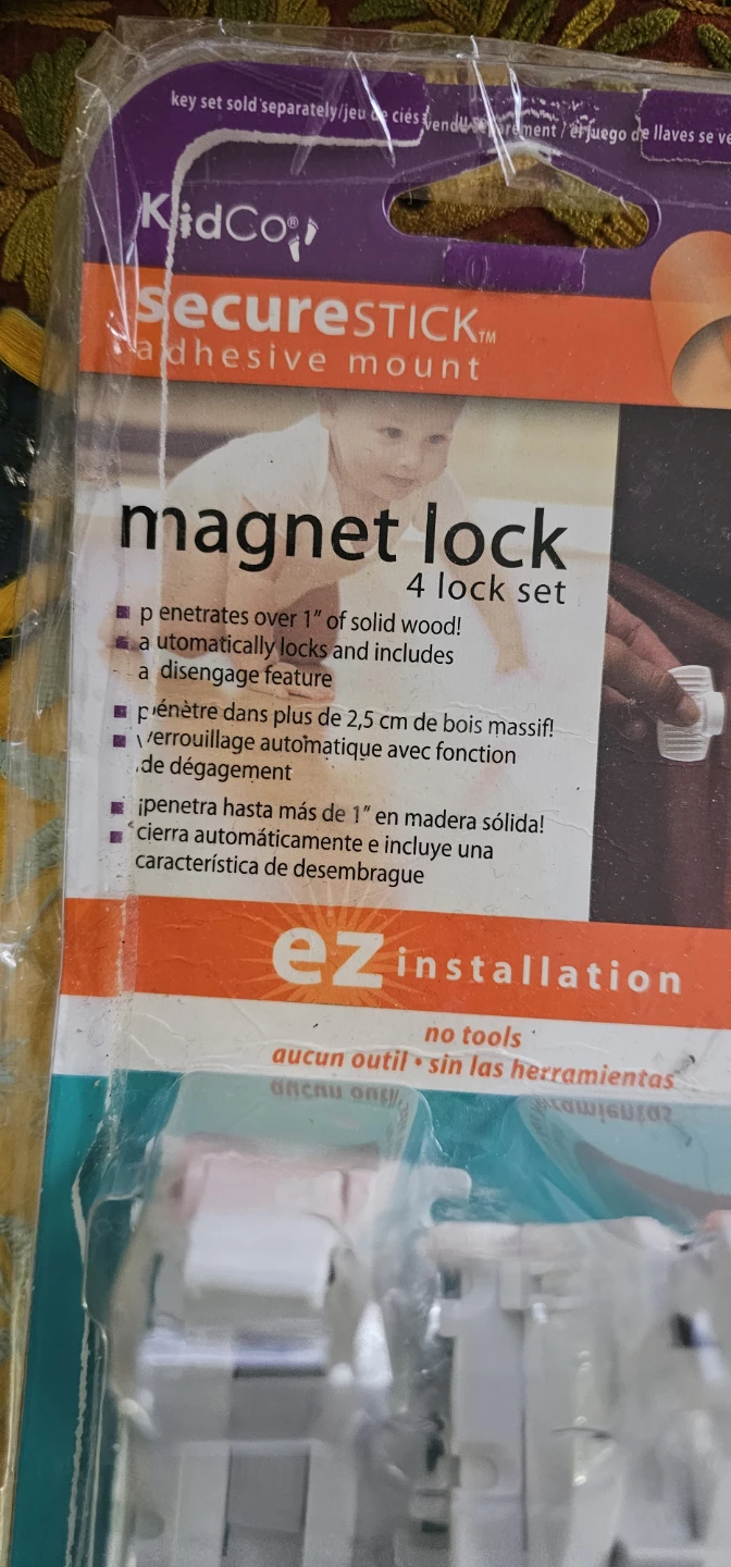 KidCo SecureSTIK Magnetic Lock Set (4-pack) - photo 2