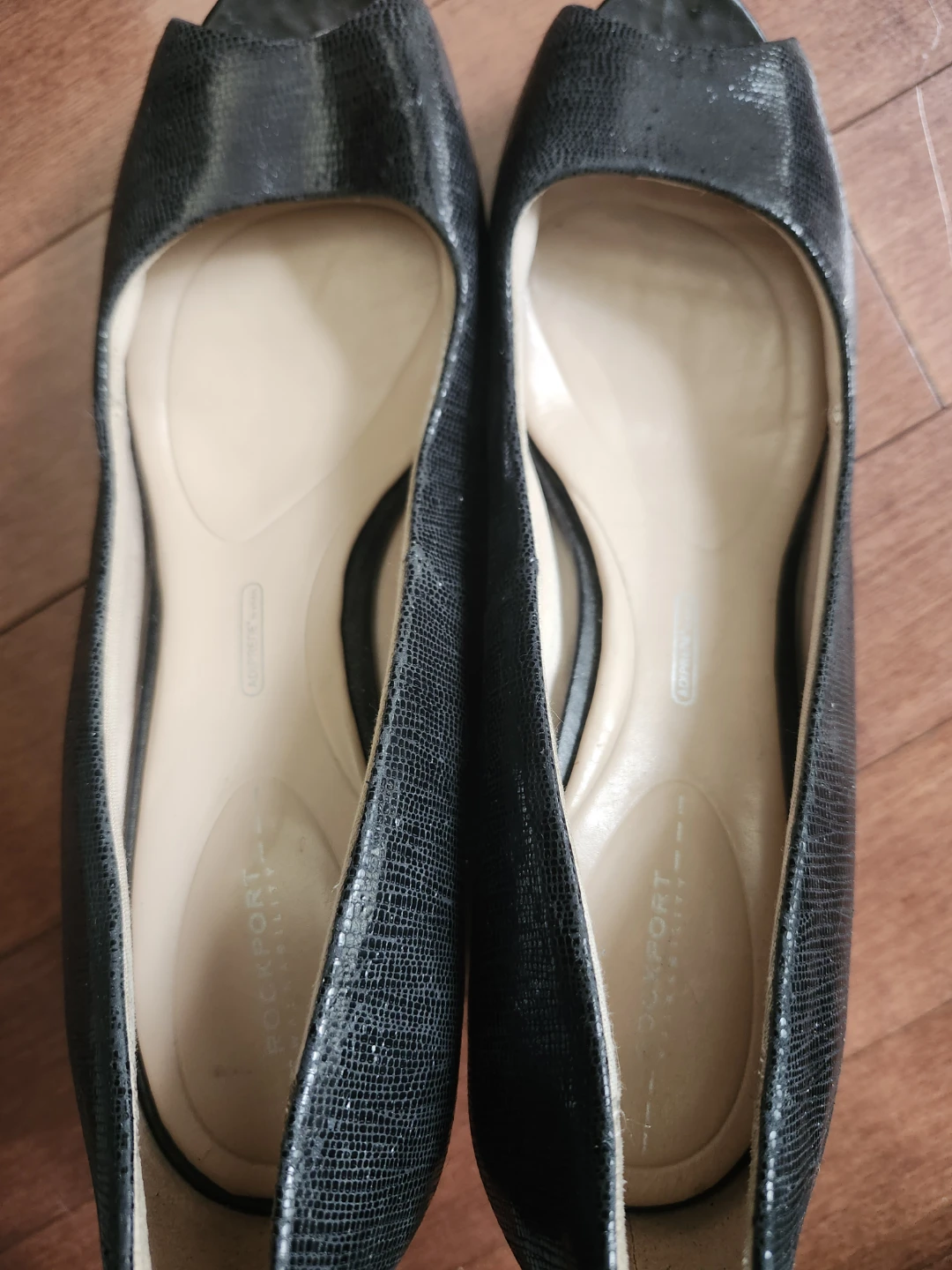 Rockport Black Peep-Toe Wedge Heels Size 9.5 - photo 3