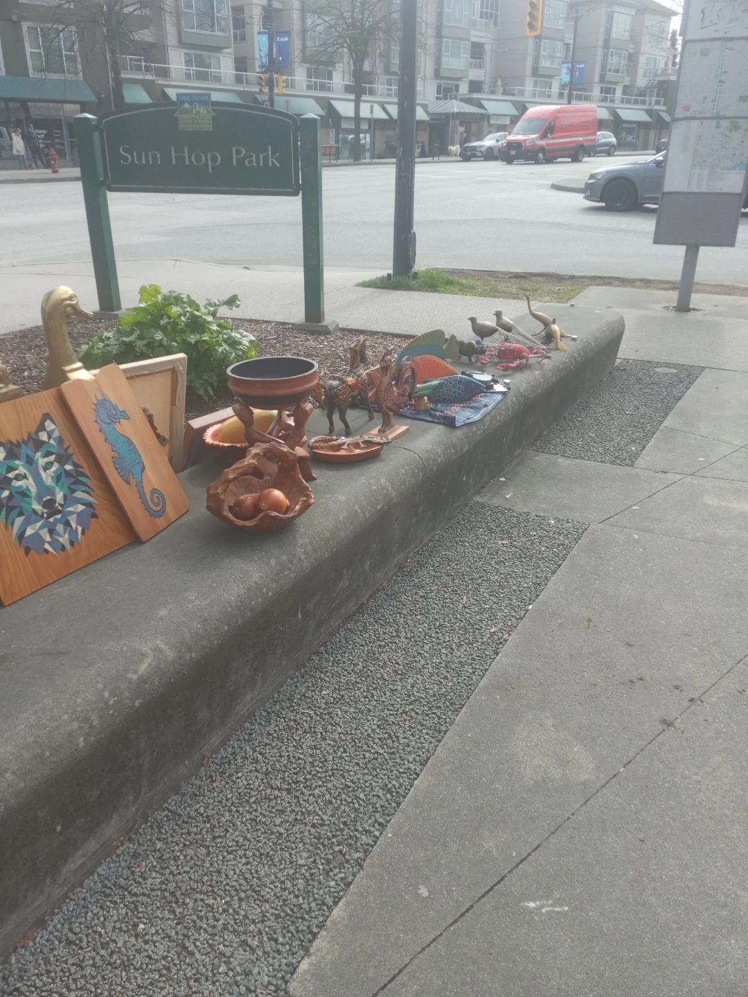 Assorted Decorative Carvings and Beaded Figures - photo 2