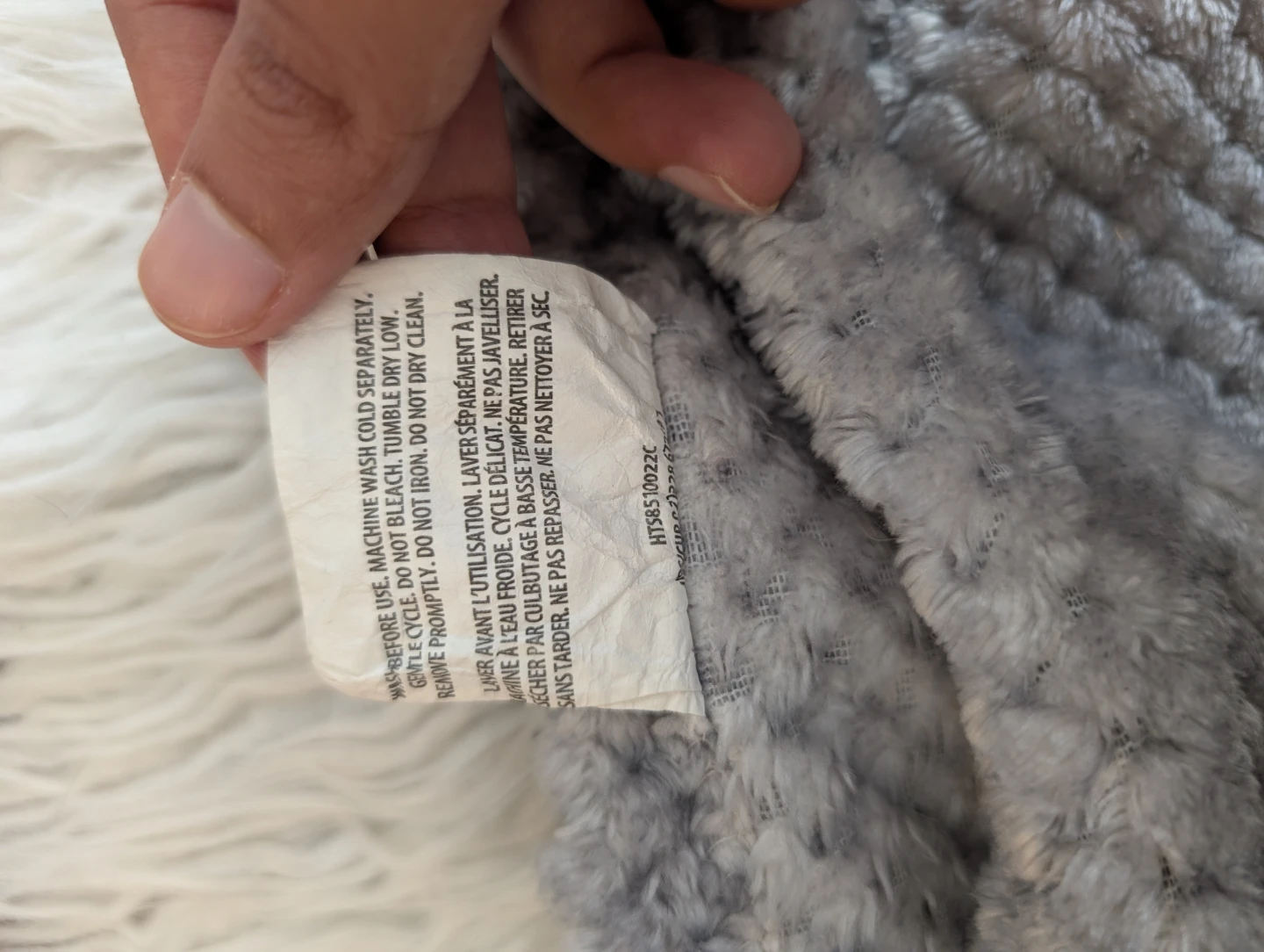 Hometrends Grey Plush Throw Blanket - photo 4