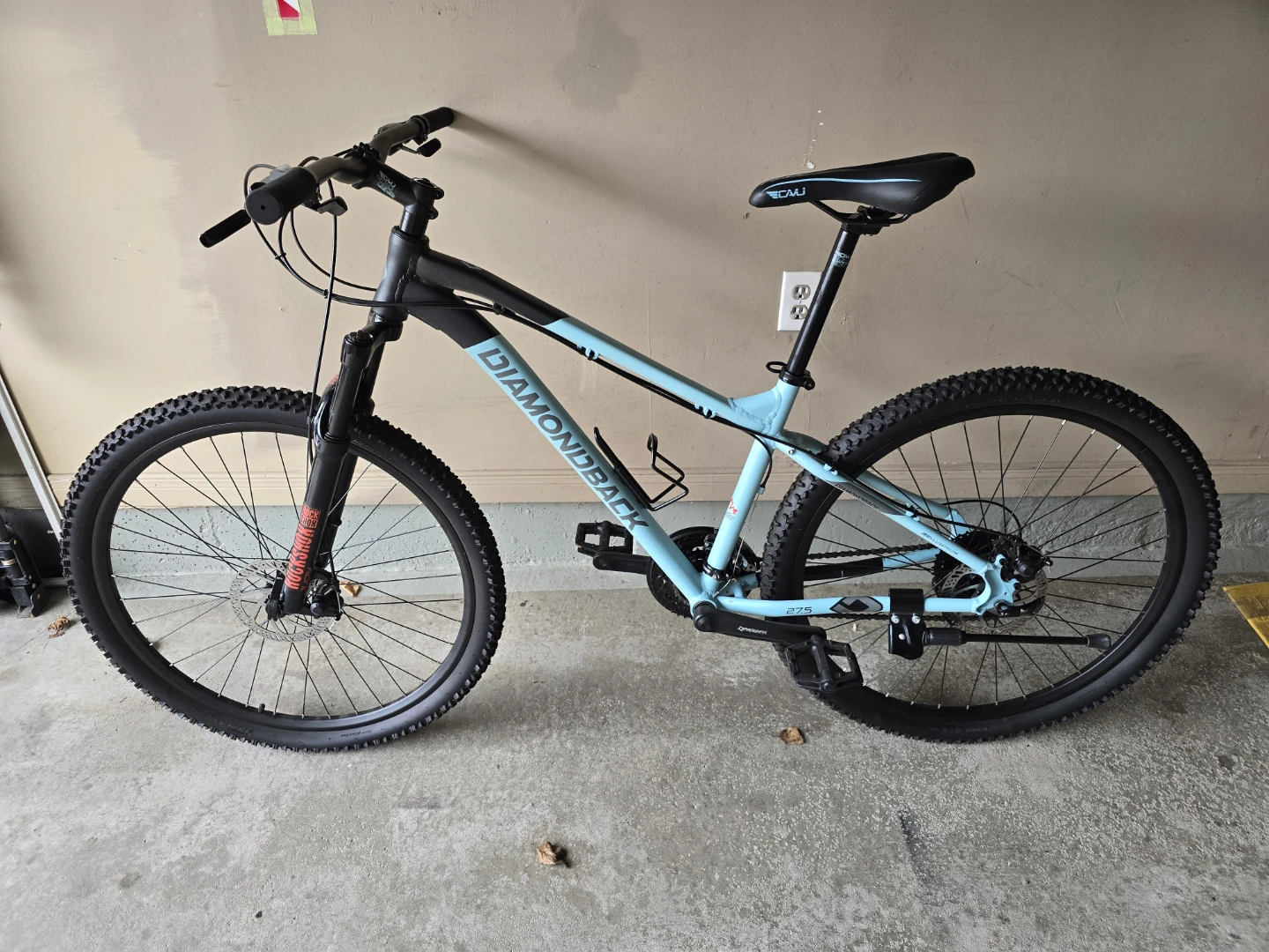 Diamondback Highline 27.5 hardtail mountain bike