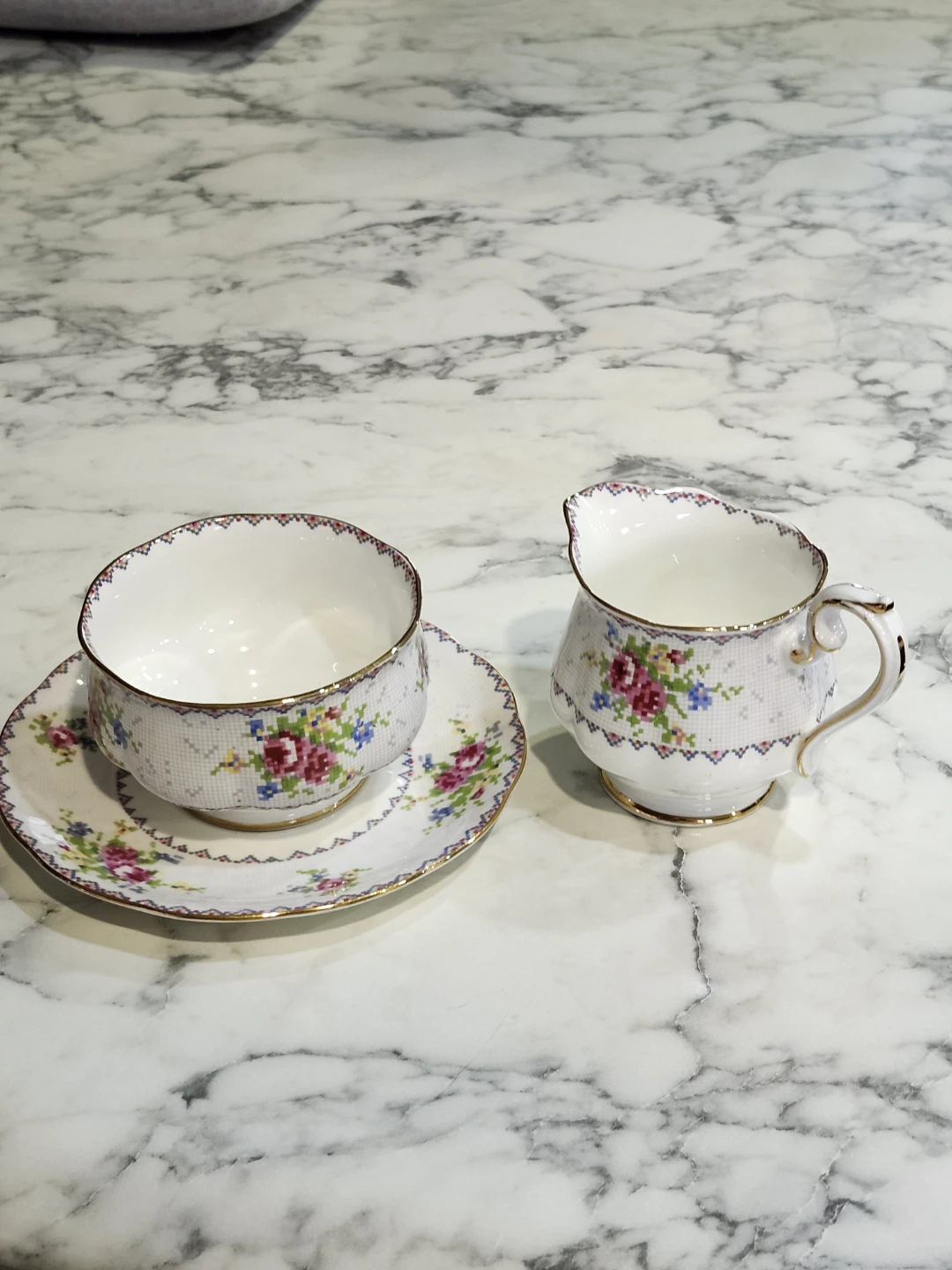 Petit Point Royal Doulton Accessory Dishes - photo 3