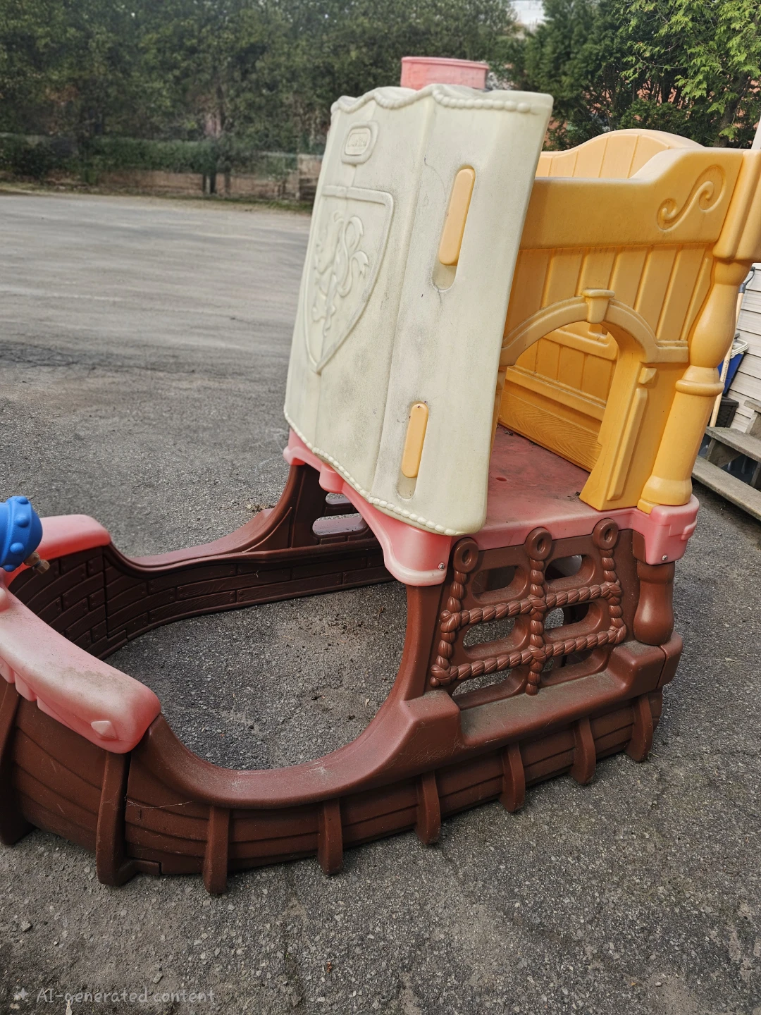 Little Tikes Pirate Ship Playset - photo 3