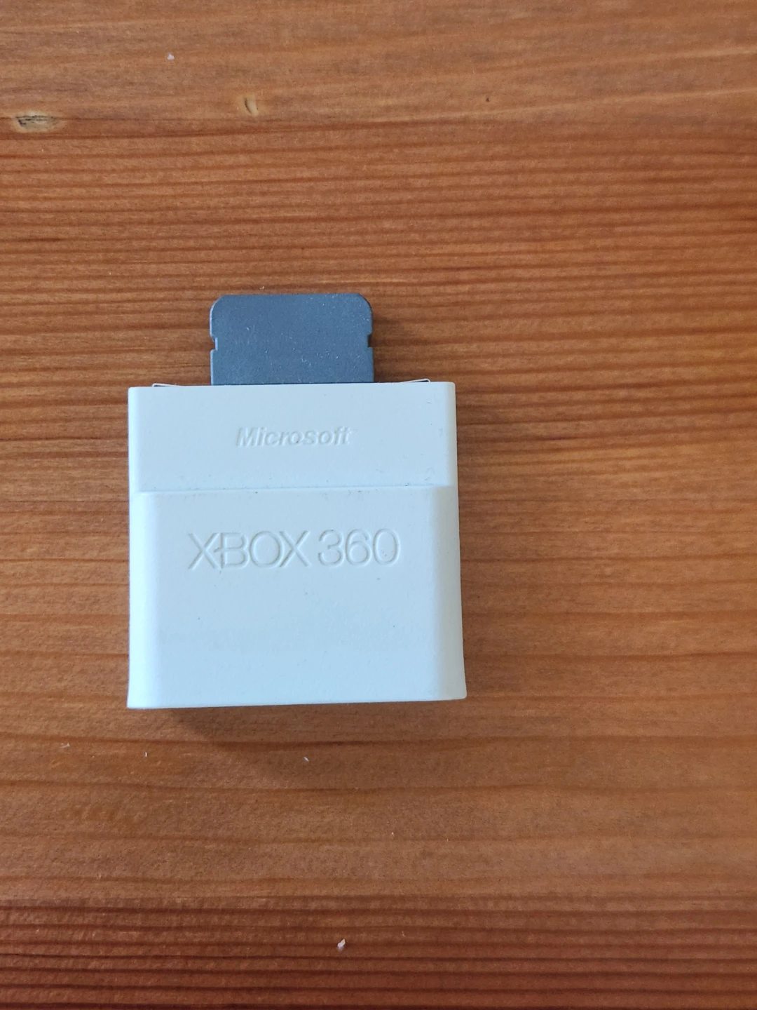 Microsoft Xbox 360 Media Remotes and Memory Unit - photo 2