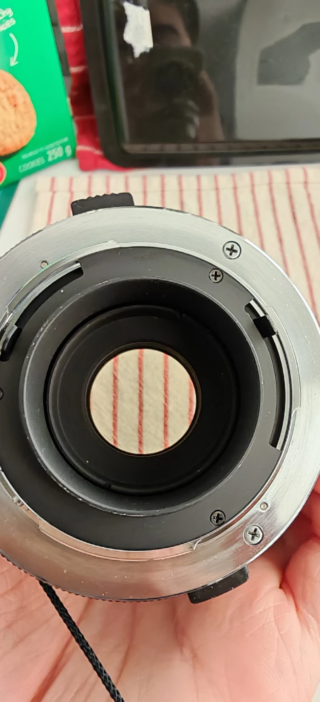 Vivitar Auto Telephoto 200mm 1:3.5 Lens with Filter (O-OM Mount) - photo 2
