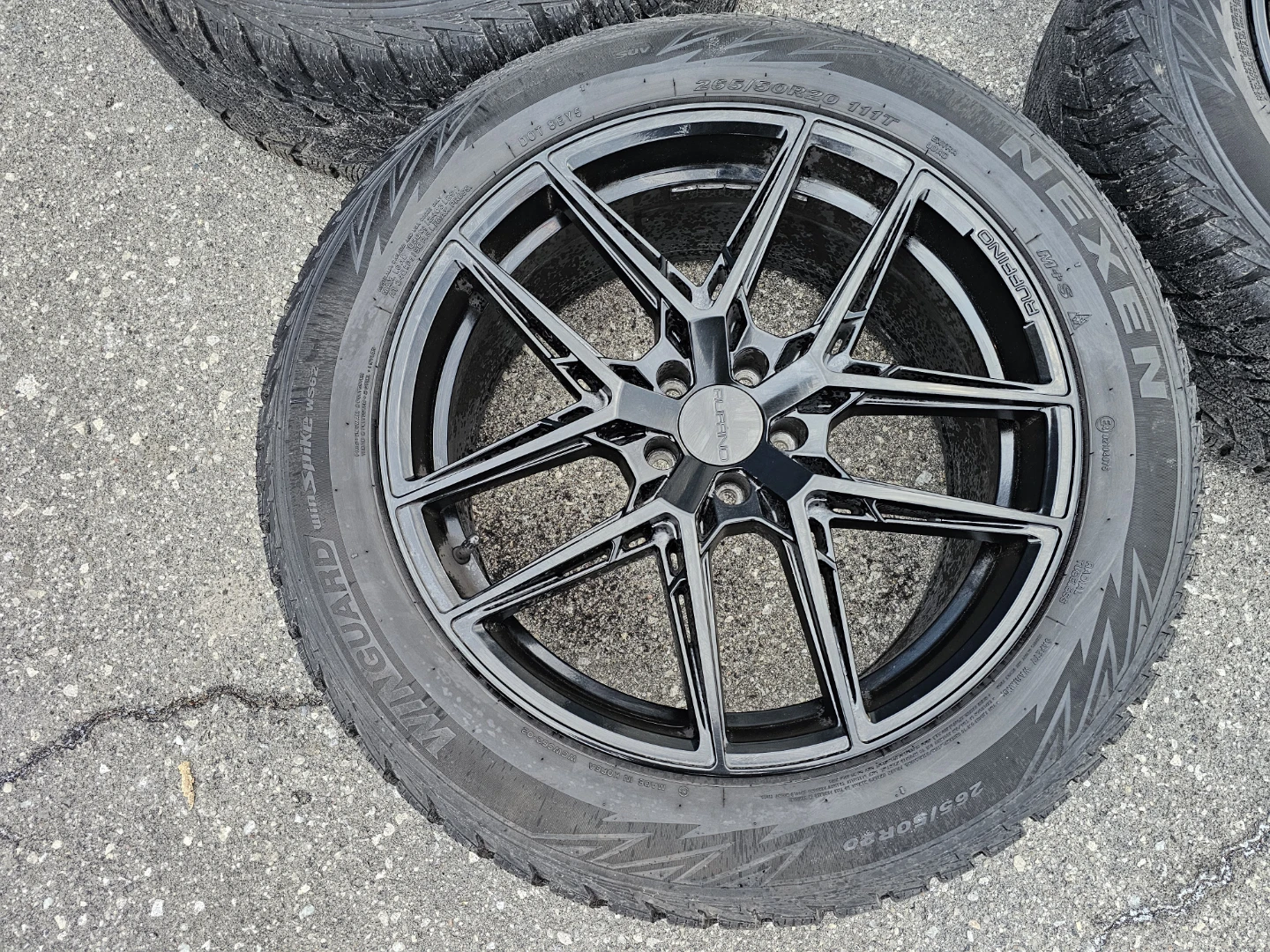MERCEDES BENZ GLE WINTER TIRES ON ALLOY RIMS 265/50 R20 - photo 3