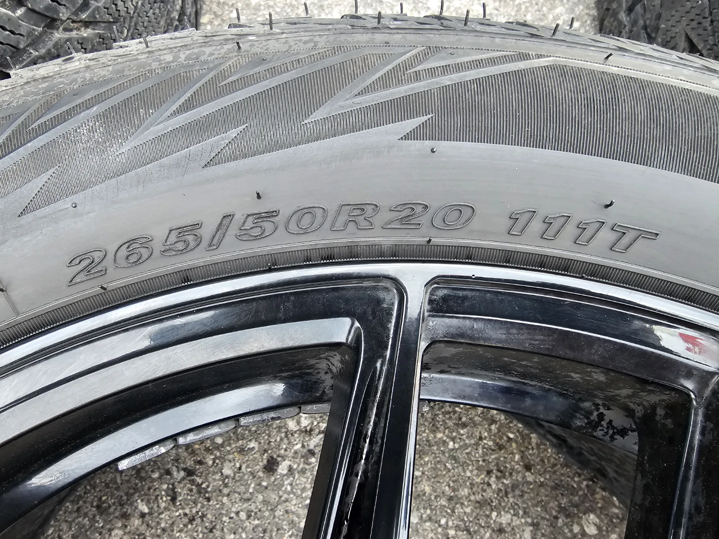 MERCEDES BENZ GLE WINTER TIRES ON ALLOY RIMS 265/50 R20 - photo 5