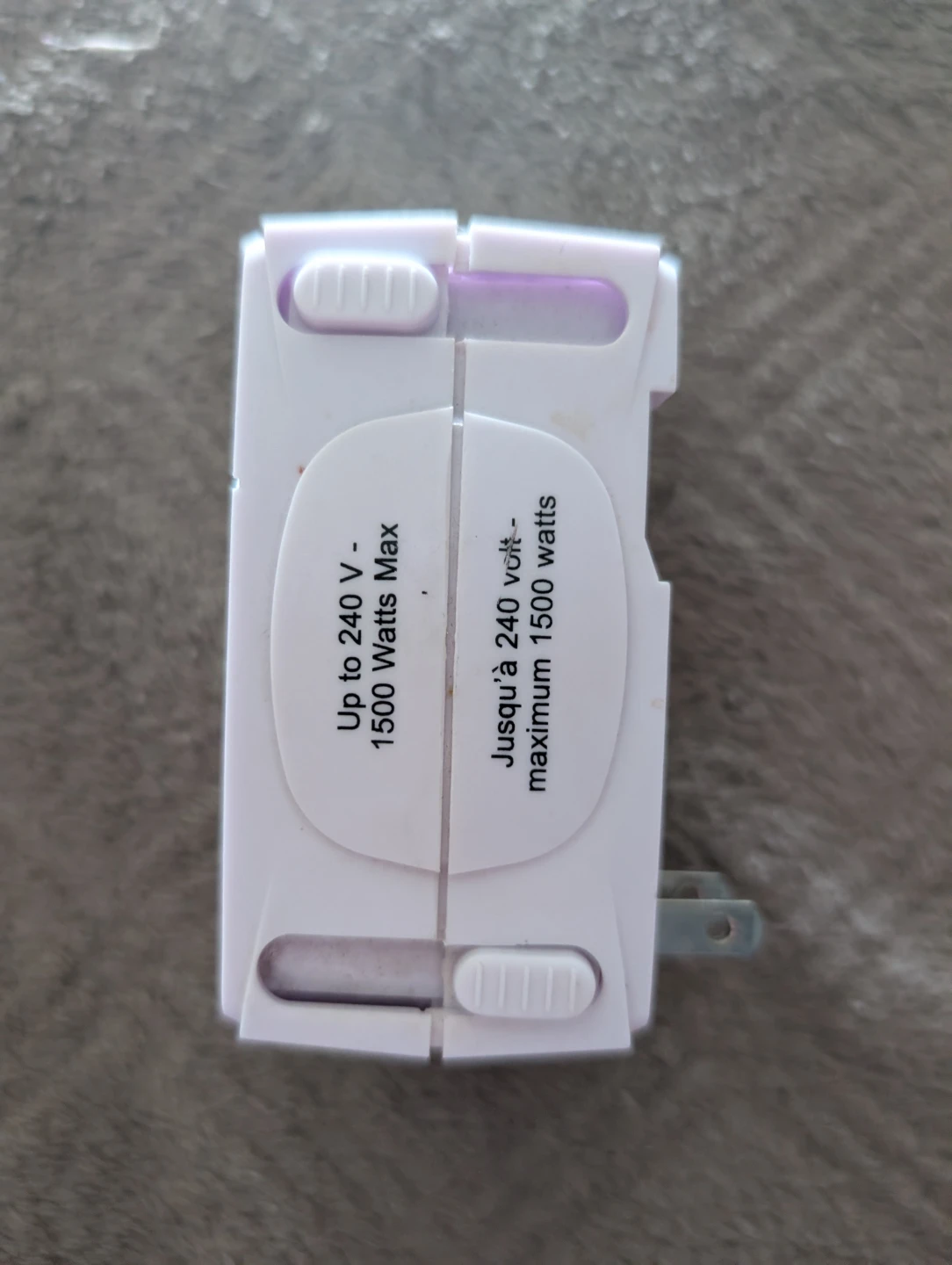 Maple Leaf Worldwide Travel Adapter Plug - photo 3