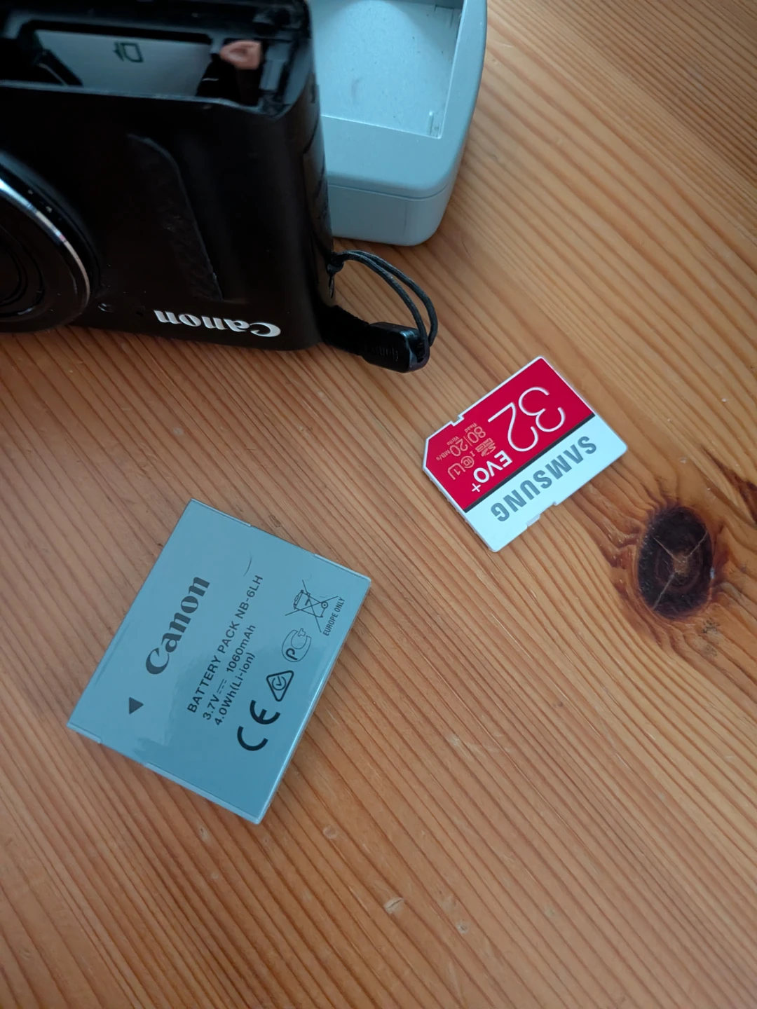 Canon PowerShot SX610 HS Digital Camera + SD card - photo 5