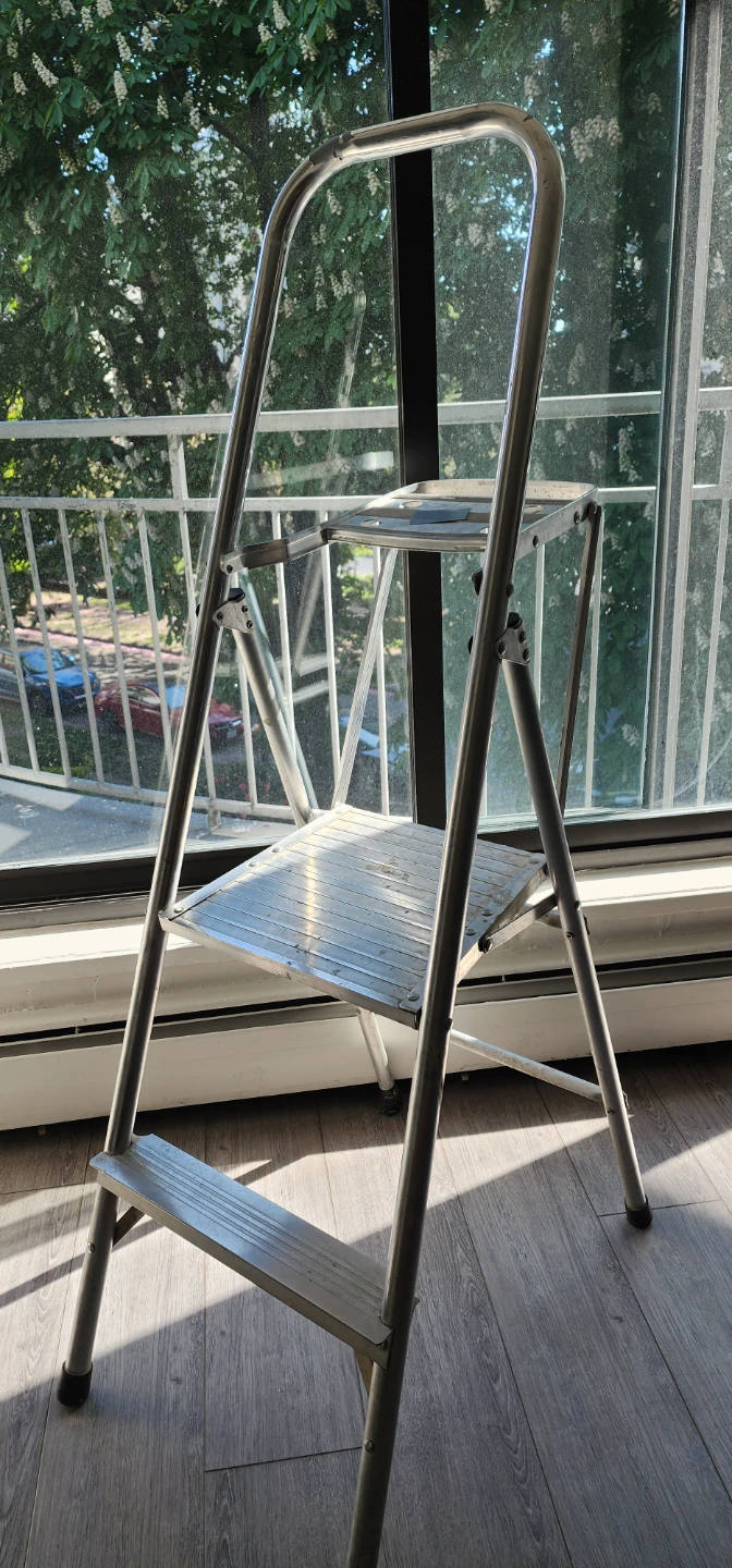 Aluminum Step Stool - photo 2