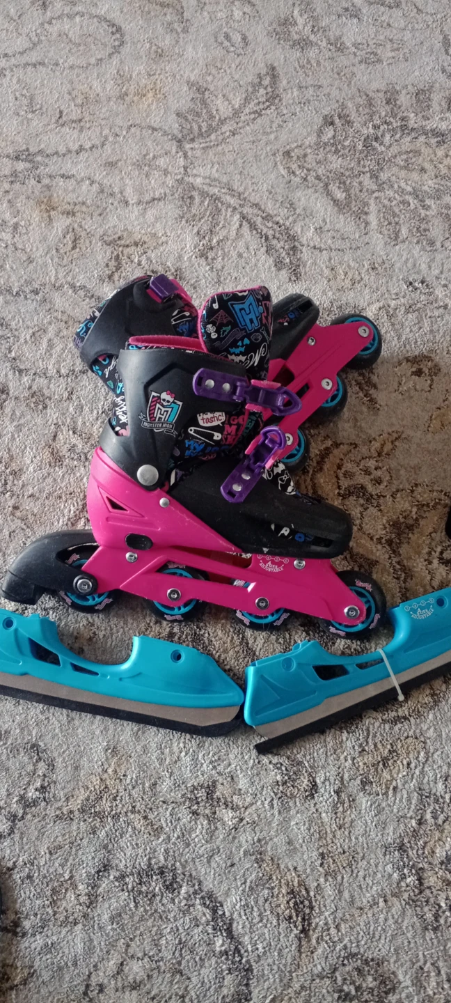 Monster High Adjustable Roller Skates