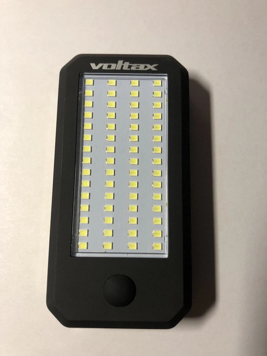 Voltax LED Work Light with Hook and Magnet