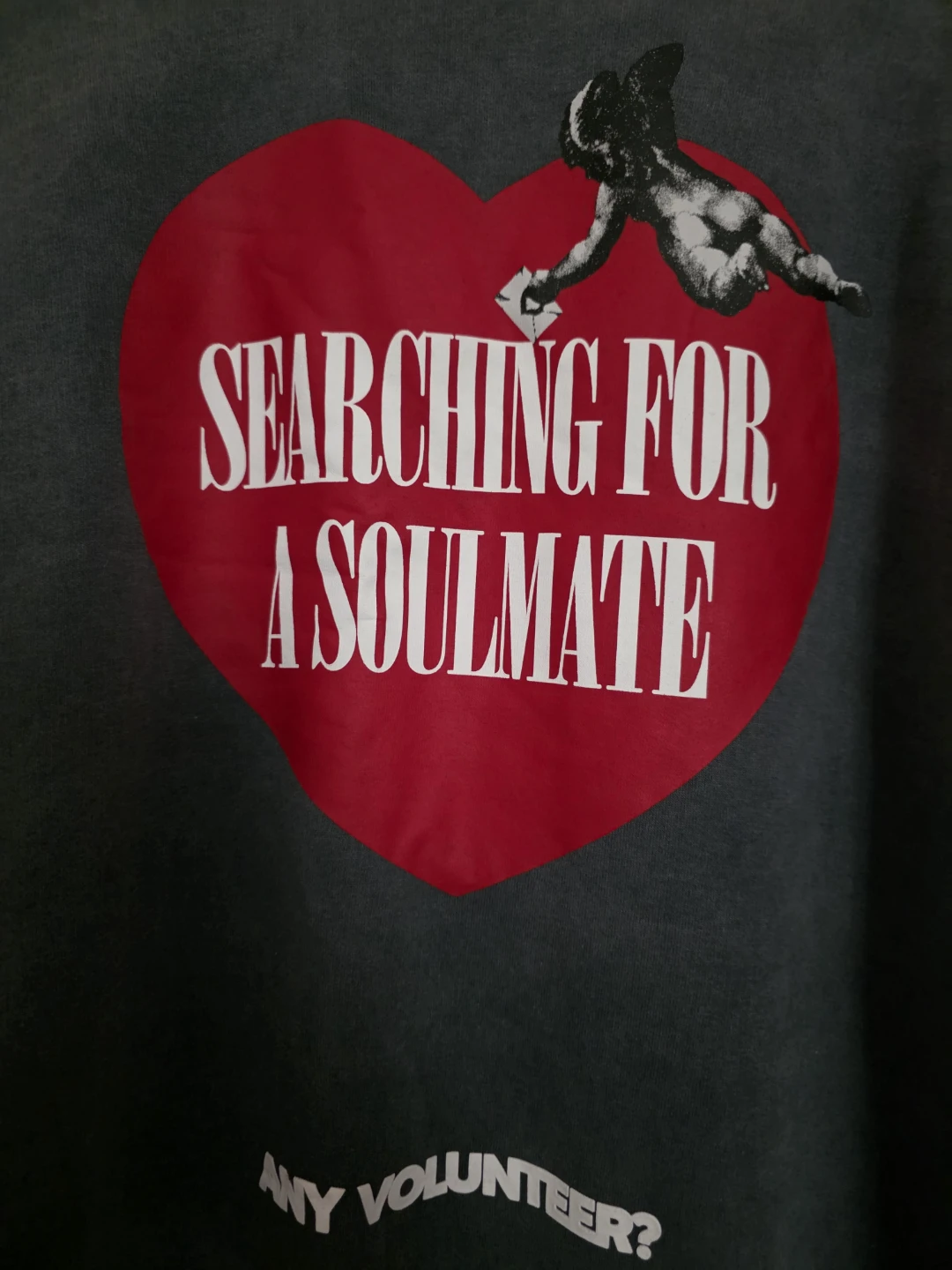 Graphic Sweatshirt - Searching for a Soulmate - photo 2