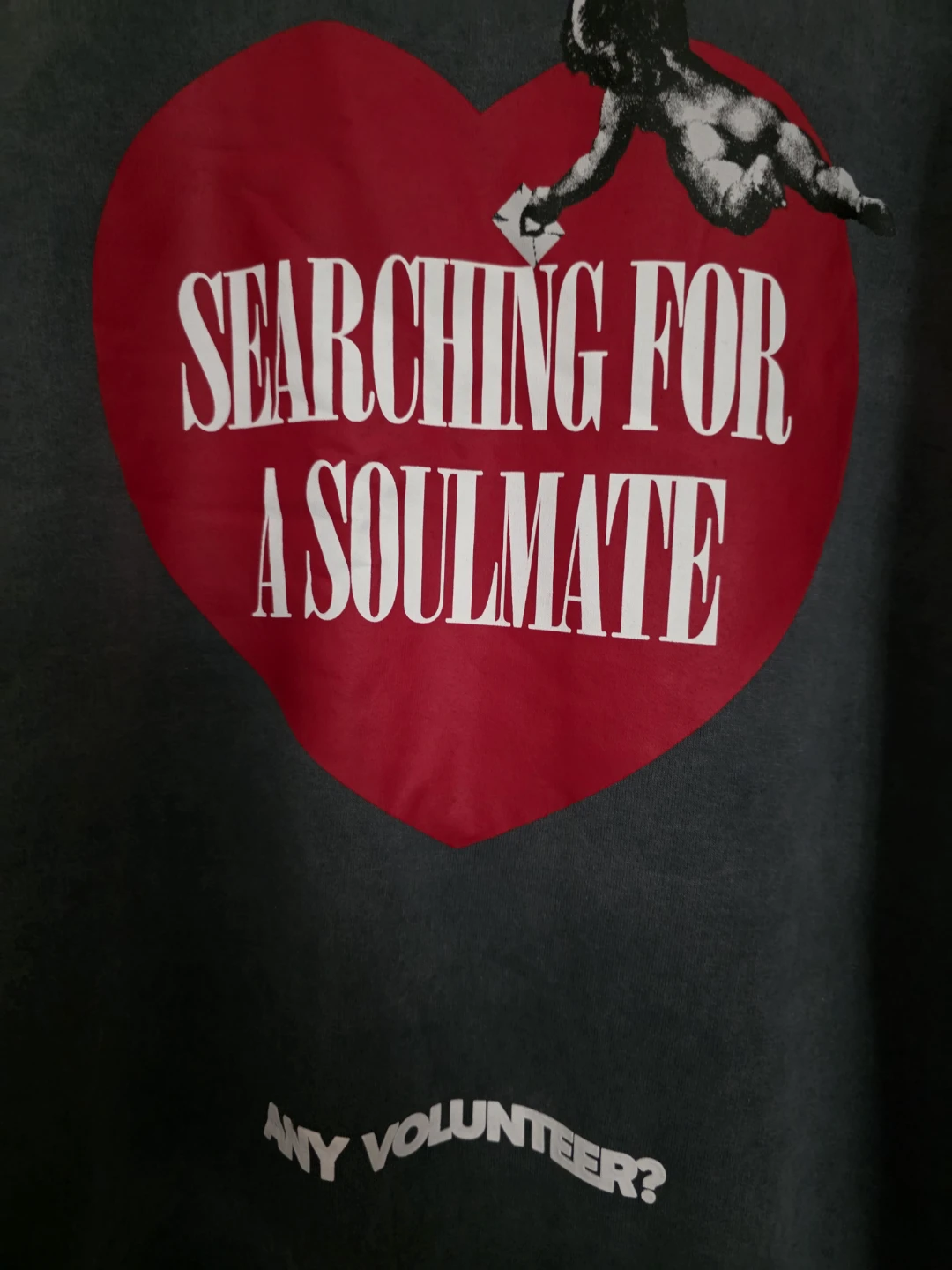 Graphic Sweatshirt - Searching for a Soulmate - photo 3
