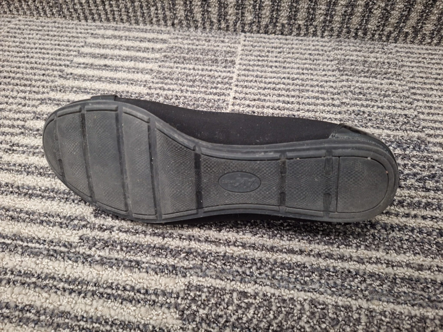Anne Klein leather shoes - photo 4